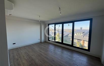 ZEKERİYAKÖYÜN KALBİNDE DOĞAYLA İÇ İÇE LÜKS BİR YAŞAM, 5+1 VİLLA - F1