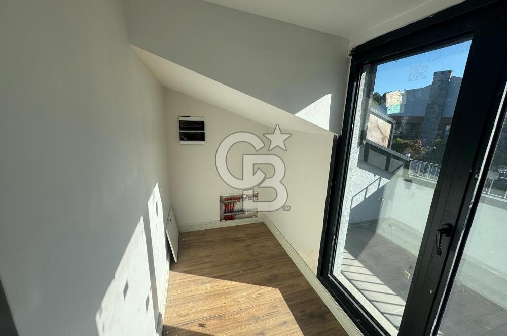 ZEKERİYAKÖYÜN KALBİNDE DOĞAYLA İÇ İÇE LÜKS BİR YAŞAM, 5+1 VİLLA - F1