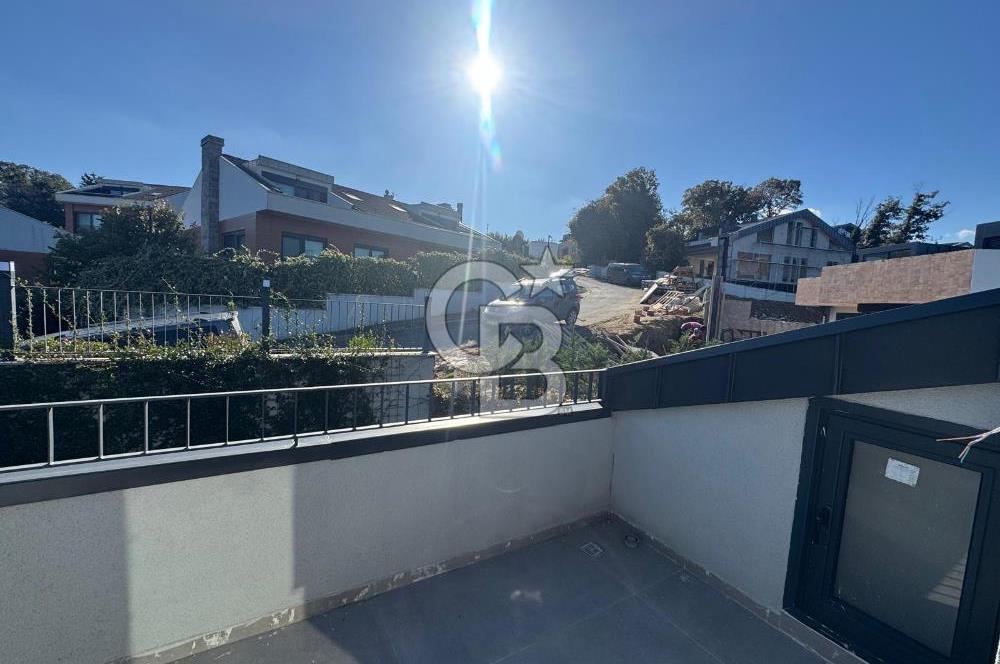 ZEKERİYAKÖYÜN KALBİNDE DOĞAYLA İÇ İÇE LÜKS BİR YAŞAM, 5+1 VİLLA - F1