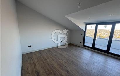 ZEKERİYAKÖYÜN KALBİNDE DOĞAYLA İÇ İÇE LÜKS BİR YAŞAM, 5+1 VİLLA - F1