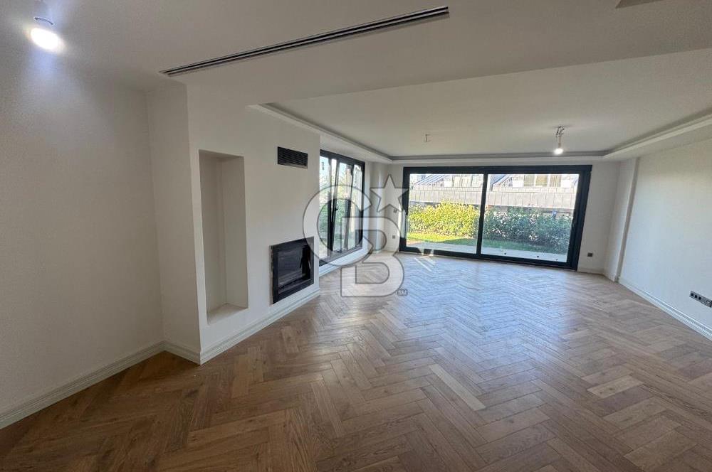 ZEKERİYAKÖYÜN KALBİNDE DOĞAYLA İÇ İÇE LÜKS BİR YAŞAM, 5+1 VİLLA - F1