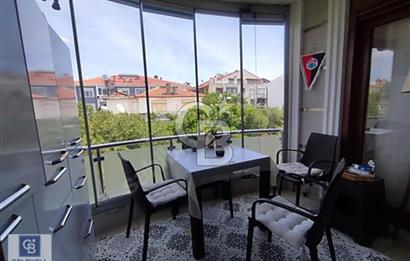 Ayvalık 150 Evler merkezi konumda doğalgazlı satılık 3+1 Daire 