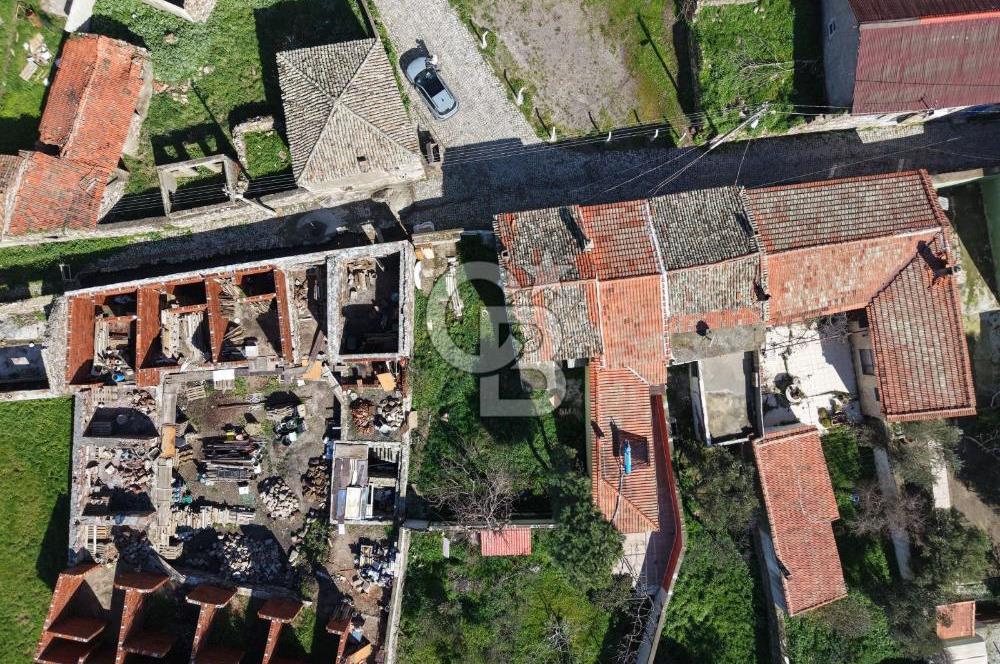 Ayvalık Küçükköy de 207m2 Ticari ve Konut İmarlı Arsa