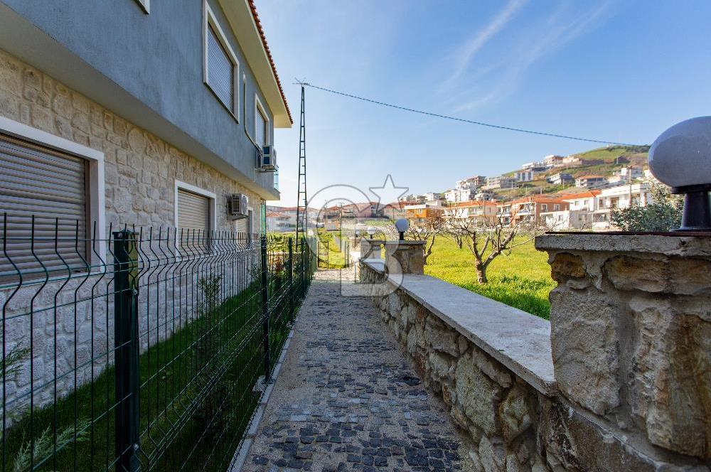 Foça Bağarası Kazım Dirik Mah. Satılık 2+1 Daire