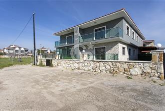 Foça Bağarası Kazım Dirik Mah. Satılık 2+1 Daire - 1 - 336881