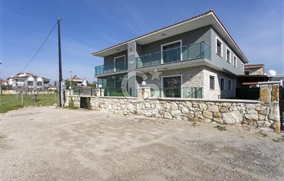 Foça Bağarası Kazım Dirik Mah. Satılık 2+1 Daire