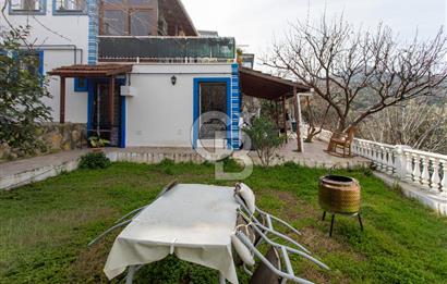 Yenifoça Cumhuriyet Mah. Satılık Deniz Manzaralı 2+1 Daire