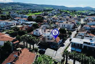 Yenifoça Gencelli'de Satılık Denize Sıfır Müstakil Ev ve Arsası - 7 - 336898