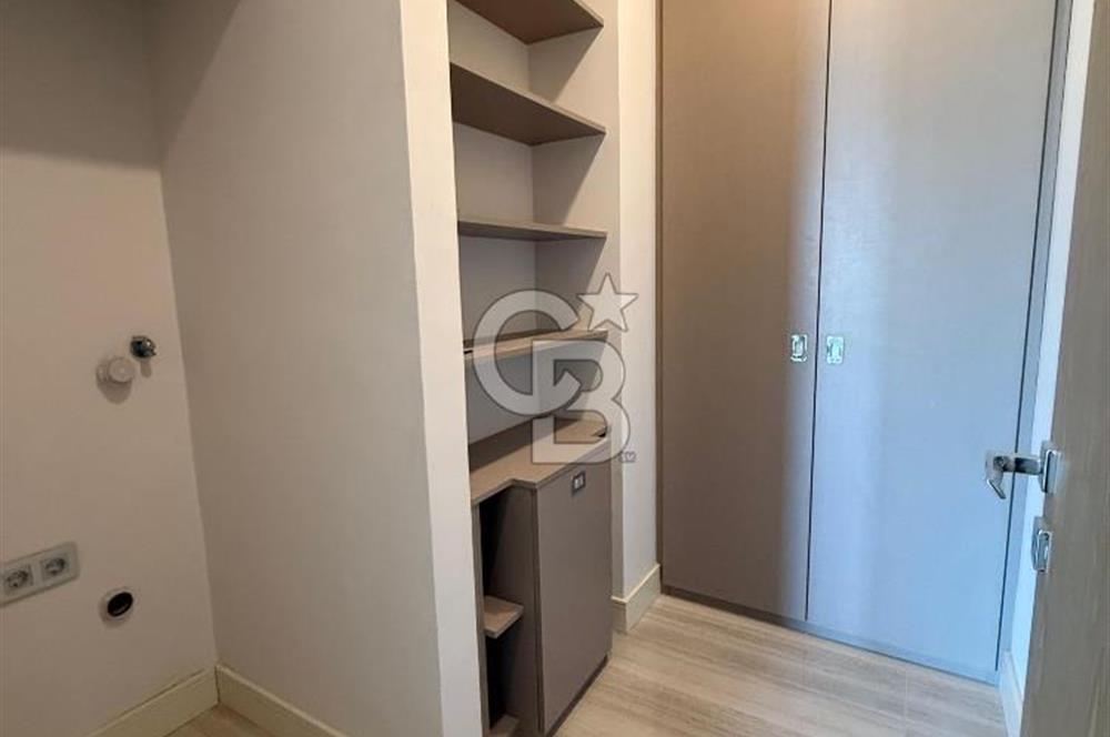 ÇAYYOLU 'NUN EN PRESTİJLİ SİTESİ SANTRA 'DA 4,5+1 SATILIK DAİRE