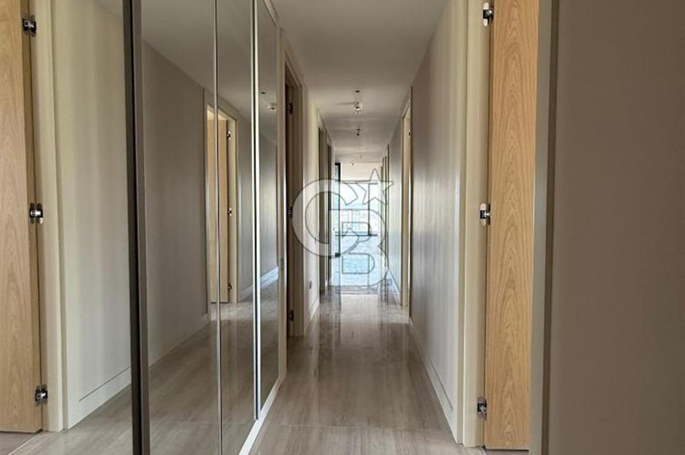 ÇAYYOLU 'NUN EN PRESTİJLİ SİTESİ SANTRA 'DA 4,5+1 SATILIK DAİRE