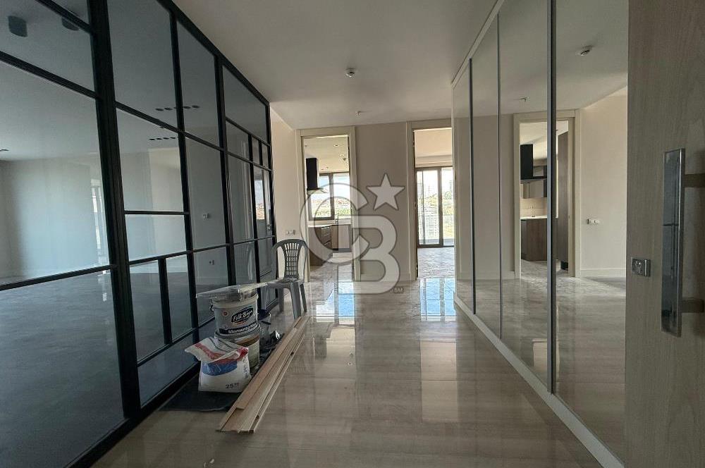 ÇAYYOLU 'NUN EN PRESTİJLİ SİTESİ SANTRA 'DA 4,5+1 SATILIK DAİRE