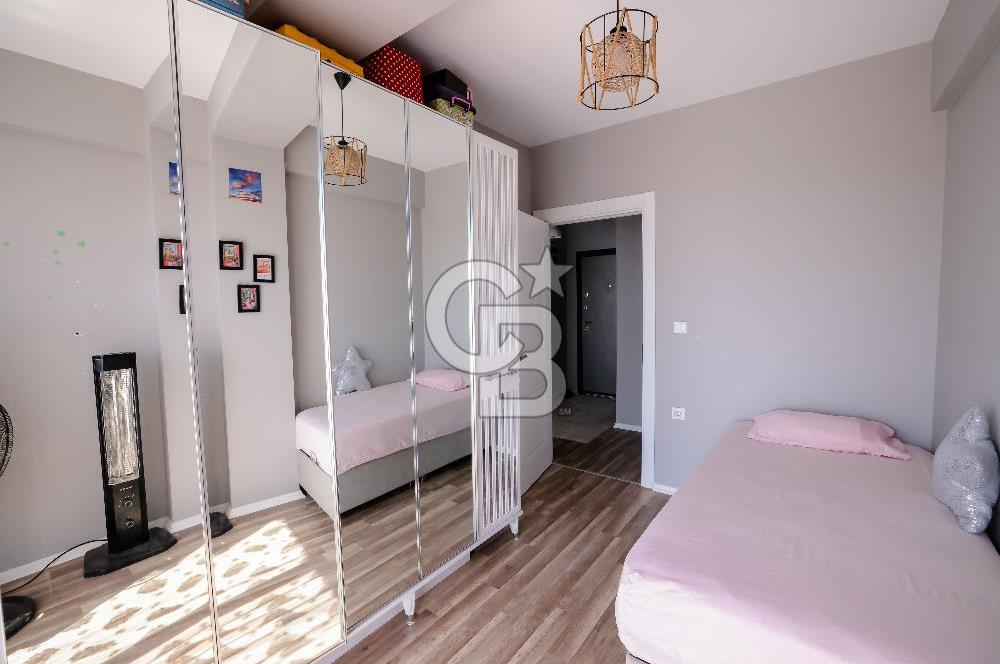 Foça Yenibağarası Mah.Eşyalı Kiralık 2+1 Daire