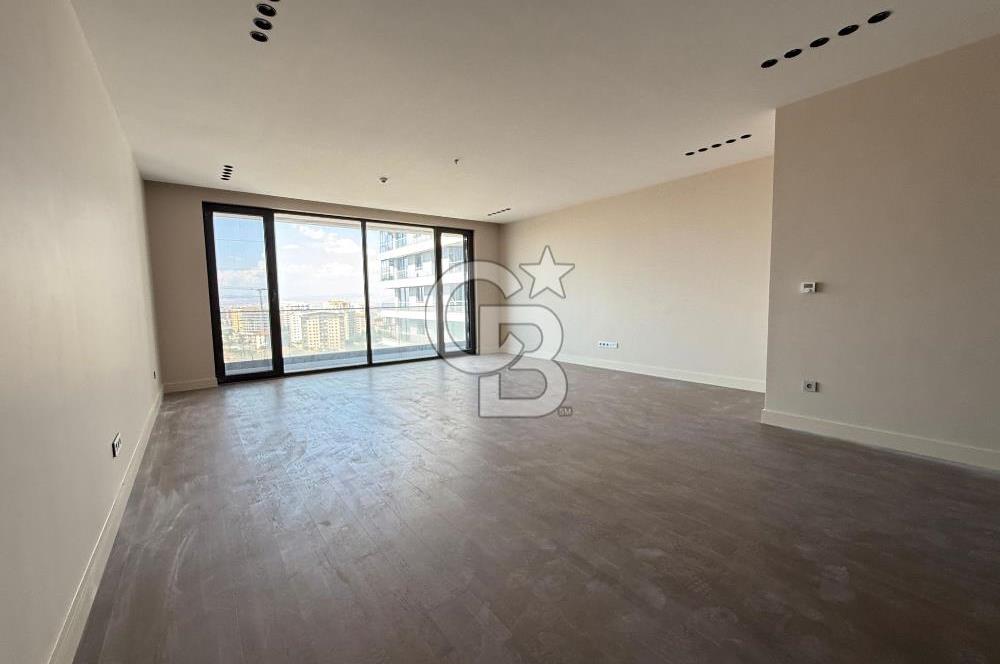 ÇAYYOLU 'NUN EN PRESTİJLİ SİTESİ SANTRA 'DA 4,5+1 SATILIK DAİRE