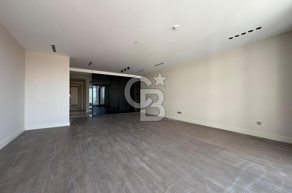 ÇAYYOLU 'NUN EN PRESTİJLİ SİTESİ SANTRA 'DA 4,5+1 SATILIK DAİRE