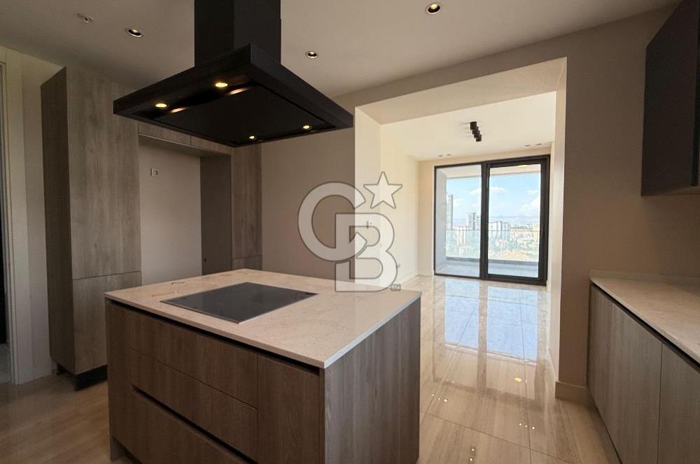 ÇAYYOLU 'NUN EN PRESTİJLİ SİTESİ SANTRA 'DA 4,5+1 SATILIK DAİRE