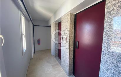 Buca Yenigün'de Geniş 3+1 Daire