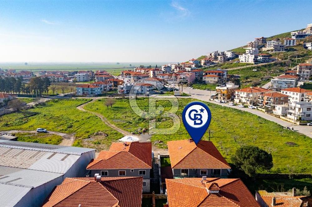 Foça Bağarası Kazım Dirik Mah. Satılık 2+1 Daire