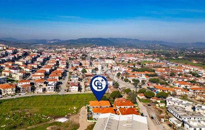 Foça Bağarası Kazım Dirik Mah. Satılık 2+1 Daire