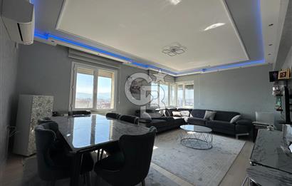 Buca Yenigün'de Geniş 3+1 Daire