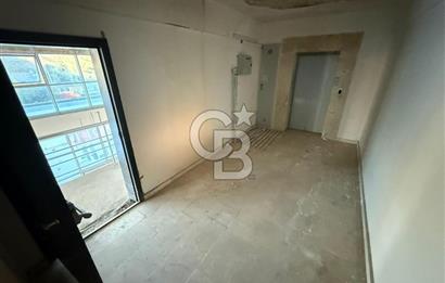 ELVAN MAH. ARAKATTA ÖN CEPHEDE METRO YAKINI SATILIK 3+1 DAİRE