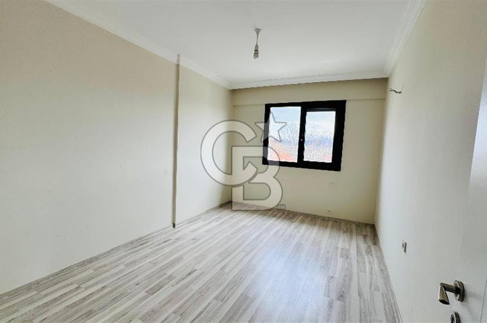Foça Yenibağarası Mah. Kiralık Kapalı Mutfaklı 2+1 Daire
