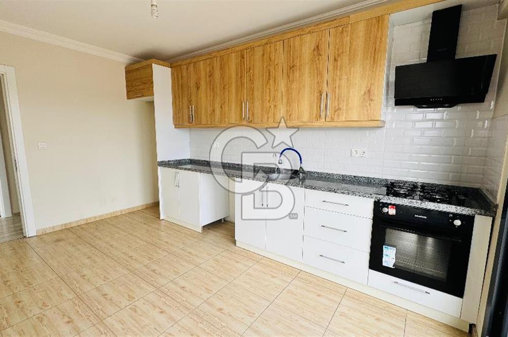 Foça Yenibağarası Mah. Kiralık Kapalı Mutfaklı 2+1 Daire