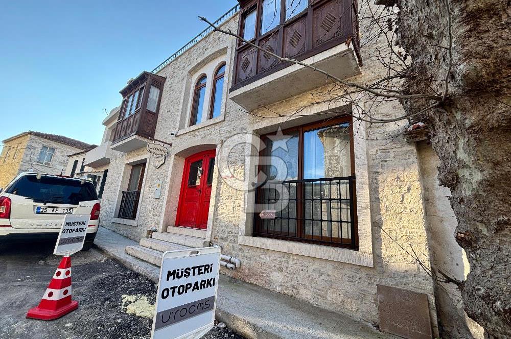Urla Sanat Sokağında Devren Kiralık Butik Otel