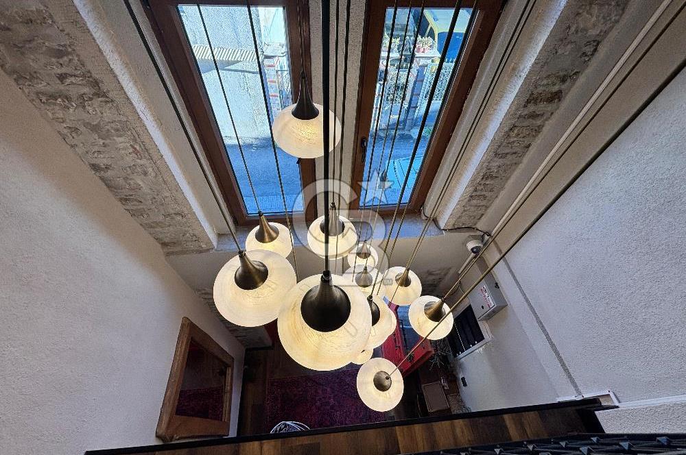 Urla Sanat Sokağında Devren Kiralık Butik Otel