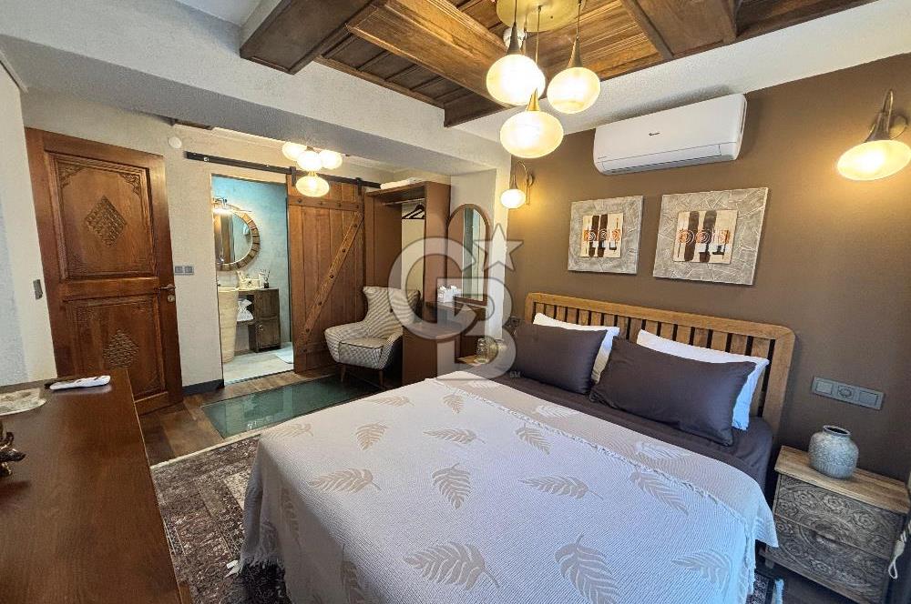 Urla Sanat Sokağında Devren Kiralık Butik Otel