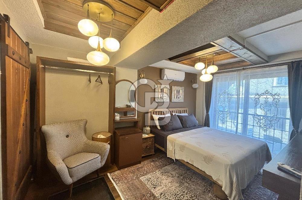 Urla Sanat Sokağında Devren Kiralık Butik Otel