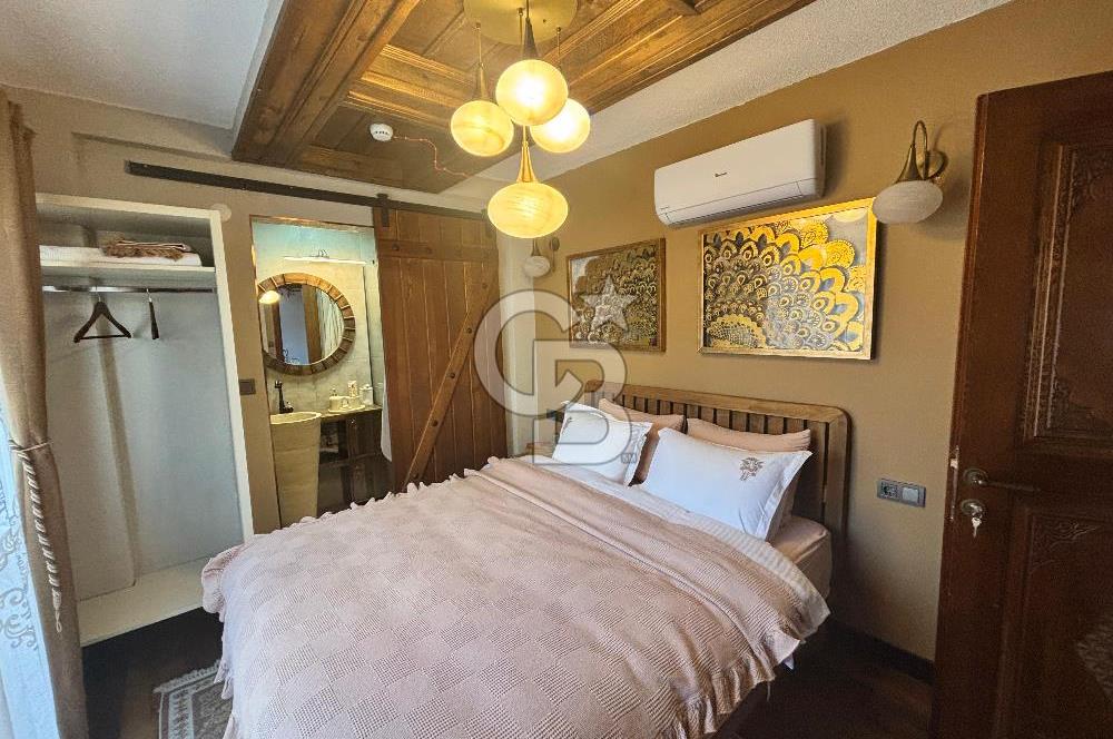 Urla Sanat Sokağında Devren Kiralık Butik Otel