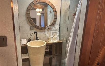 Urla Sanat Sokağında Devren Kiralık Butik Otel