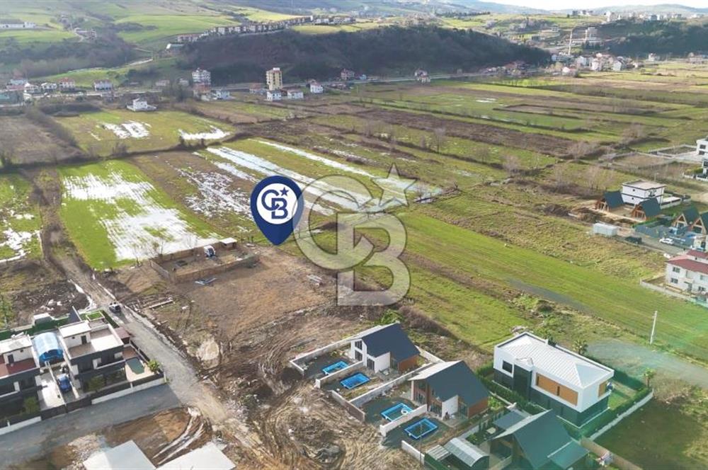 2 villa çıkan arsa