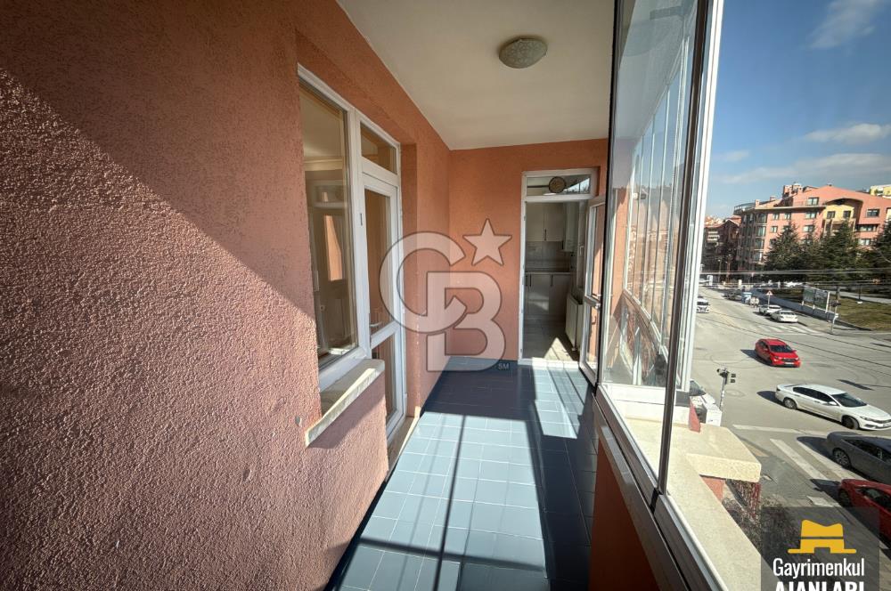 SANCAK KONRAD ADENAUER CAD CEPHELİ ASANSÖRLÜ ARA KAT 3+1 KİRALIK