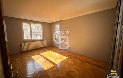 SANCAK KONRAD ADENAUER CAD CEPHELİ ASANSÖRLÜ ARA KAT 3+1 KİRALIK