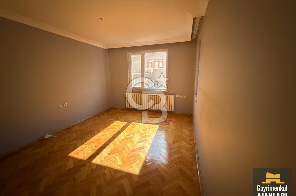 SANCAK KONRAD ADENAUER CAD CEPHELİ ASANSÖRLÜ ARA KAT 3+1 KİRALIK