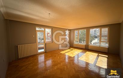 SANCAK KONRAD ADENAUER CAD CEPHELİ ASANSÖRLÜ ARA KAT 3+1 KİRALIK