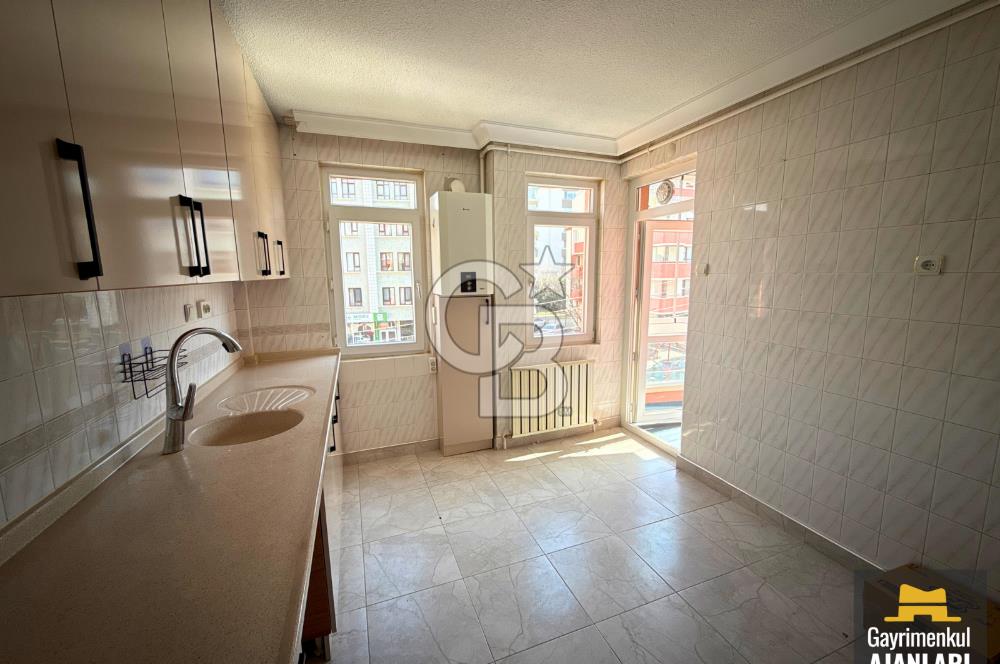 SANCAK KONRAD ADENAUER CAD CEPHELİ ASANSÖRLÜ ARA KAT 3+1 KİRALIK