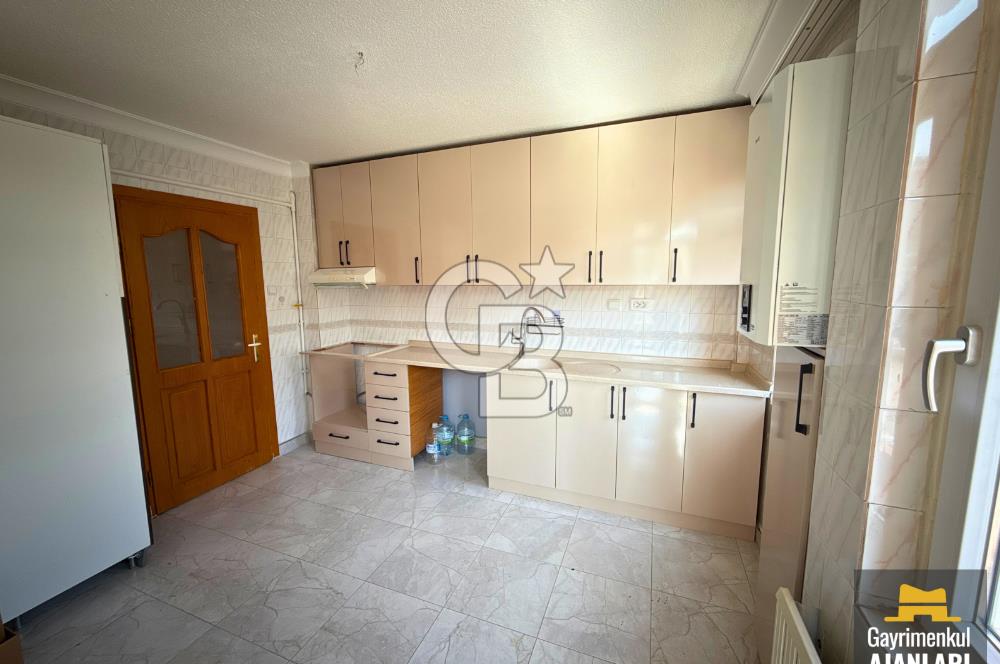 SANCAK KONRAD ADENAUER CAD CEPHELİ ASANSÖRLÜ ARA KAT 3+1 KİRALIK