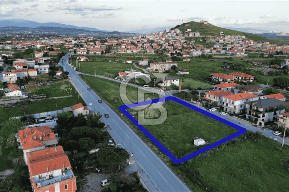 Foça Yenibağarası Anayol Üzeri Kiralık Tarla