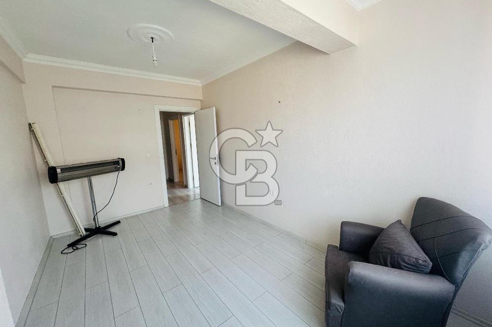 Foça Hacıveli Mahallesinde Satılık Bahçeli 3+1 Dubleks