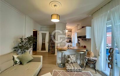 Karşıyaka Şemikler Mahallesi'nde Tadilatlı 2+1 Satılık Daire