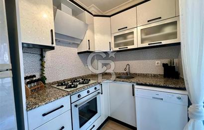 Karşıyaka Şemikler Mahallesi'nde Tadilatlı 2+1 Satılık Daire