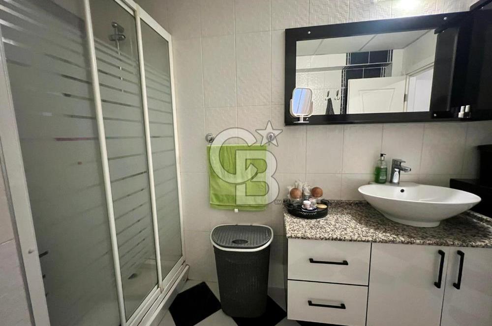 Karşıyaka Şemikler Mahallesi'nde Tadilatlı 2+1 Satılık Daire