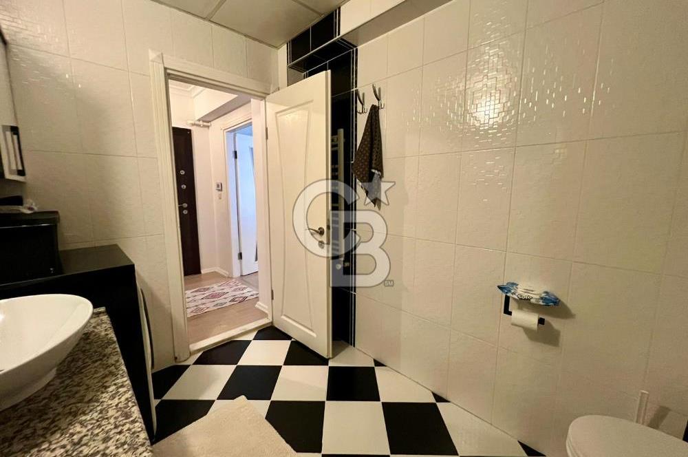 Karşıyaka Şemikler Mahallesi'nde Tadilatlı 2+1 Satılık Daire