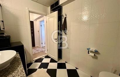 Karşıyaka Şemikler Mahallesi'nde Tadilatlı 2+1 Satılık Daire