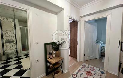 Karşıyaka Şemikler Mahallesi'nde Tadilatlı 2+1 Satılık Daire