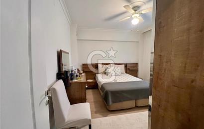 Karşıyaka Şemikler Mahallesi'nde Tadilatlı 2+1 Satılık Daire