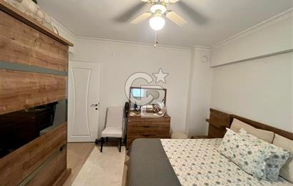 Karşıyaka Şemikler Mahallesi'nde Tadilatlı 2+1 Satılık Daire