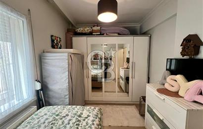 Karşıyaka Şemikler Mahallesi'nde Tadilatlı 2+1 Satılık Daire